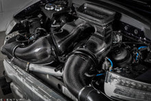 Load image into Gallery viewer, Eventuri Porsche 991 Turbo / Turbo S Carbon Intake System